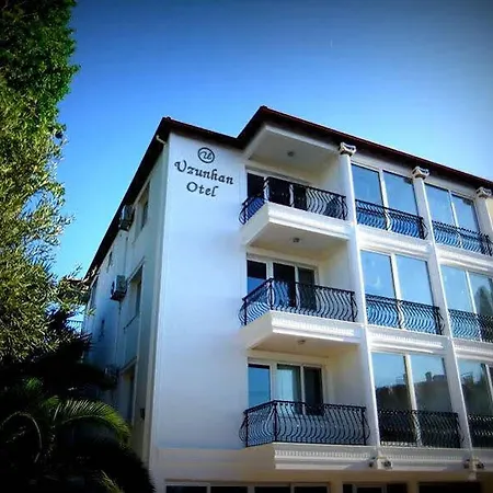 Uzunhan מלון